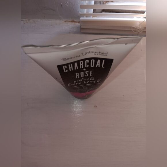 Beauty Untouched by sj creations Charcoal + Rose peel-off face mask 8oz - Picture 7 of 8